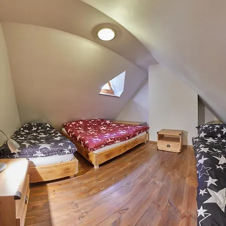 シャレー Baba-jaga Žacléř