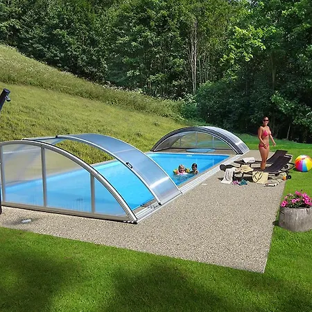 シャレー Baba-jaga *