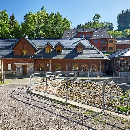 シャレー Baba-jaga *