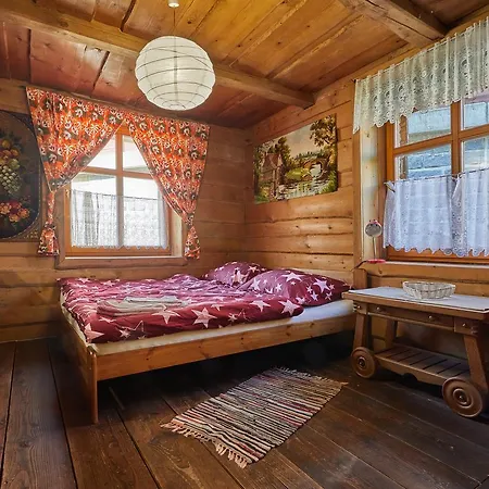 シャレー Baba-jaga Žacléř