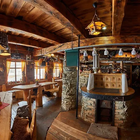 シャレー Baba-jaga