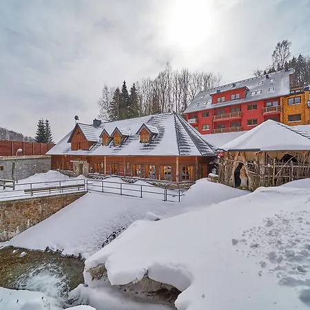 シャレー Baba-jaga Žacléř